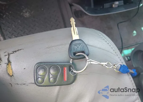 2002 Honda Odyssey Ex-L из США, поврежденный, VIN 5FNRL18932B050435